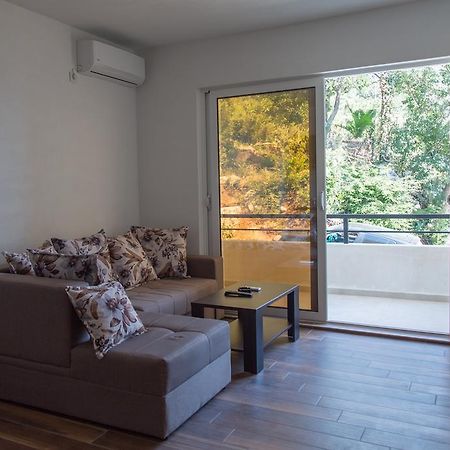 Del Mar Apartments ชานจ์ ภายนอก รูปภาพ