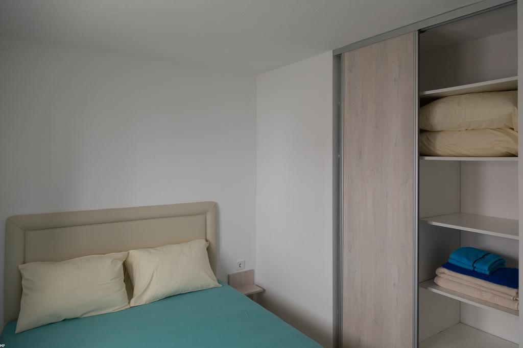 Del Mar Apartments ชานจ์ ภายนอก รูปภาพ