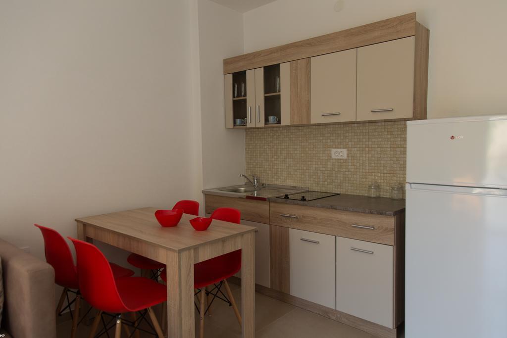 Del Mar Apartments ชานจ์ ภายนอก รูปภาพ