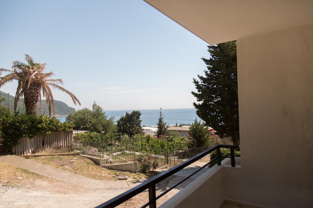 Del Mar Apartments ชานจ์ ภายนอก รูปภาพ